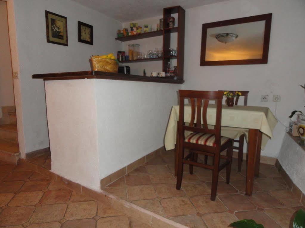 Bed&Breakfast Villa Flora Dubrovnik Buitenkant foto